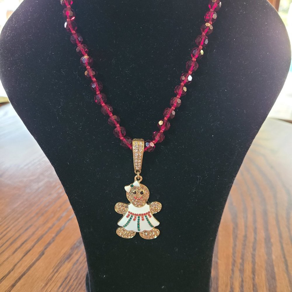 Gingerbread girl necklace